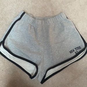 brandy melville new york shorts